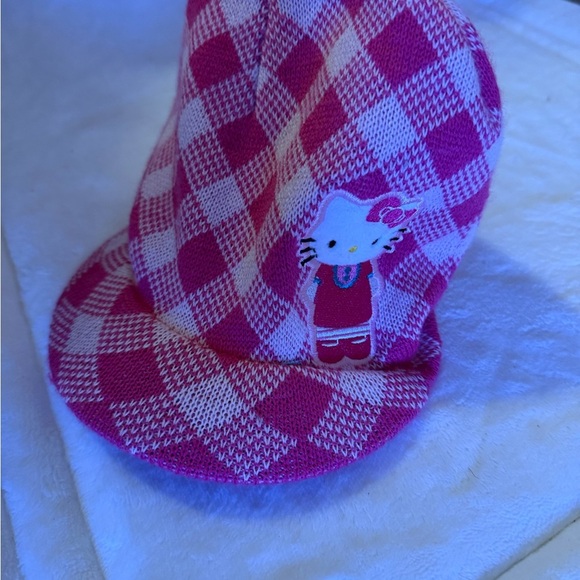 Hello Kitty  beanie stripe knit kids cap hat OS pink purple winter vintage y2k - Picture 11 of 15